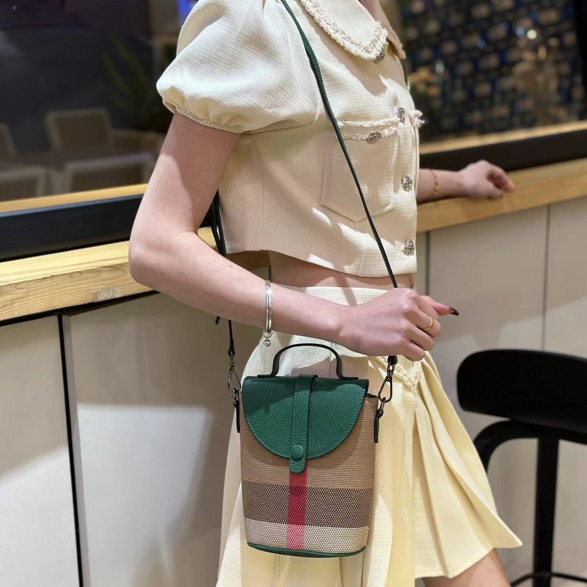 Women's Mobile Light Luxury Genuine Leather Lightweight Fashion Small Square Bags