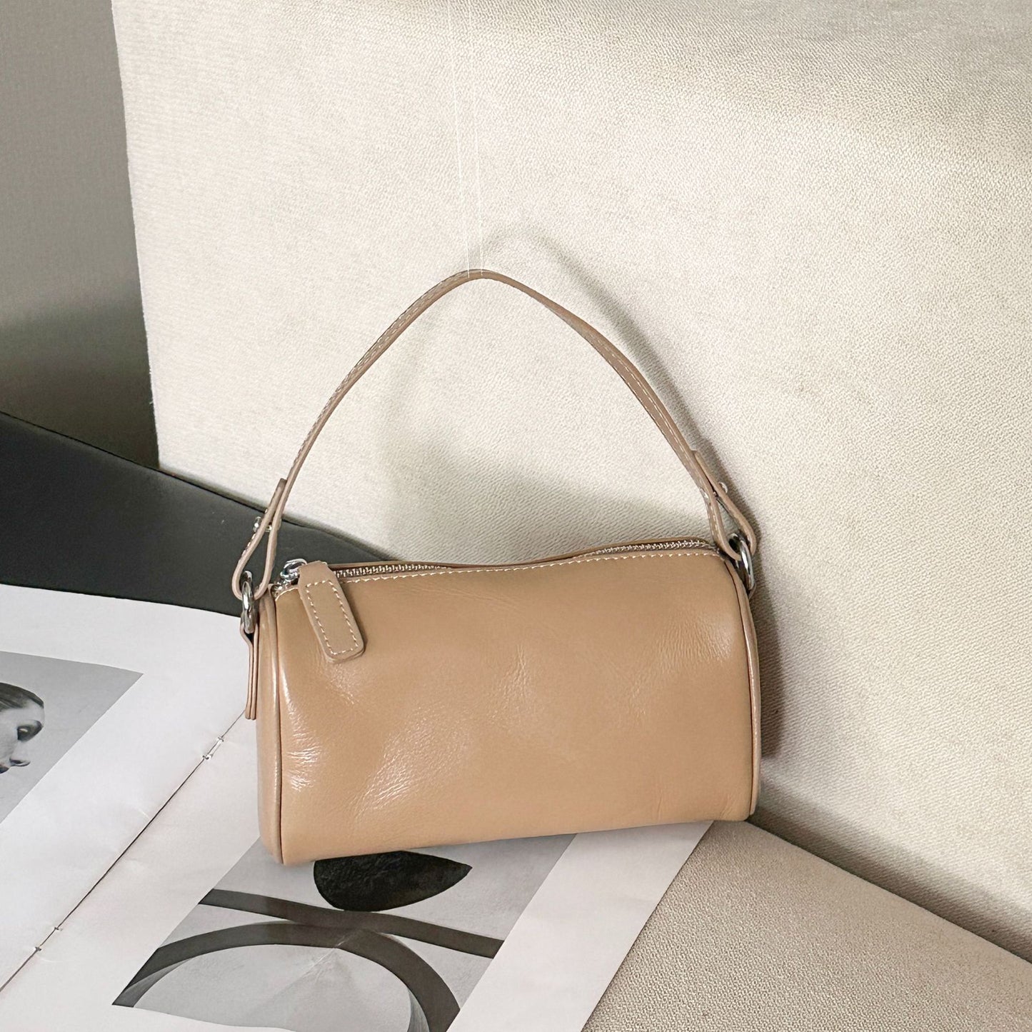 Women's First Layer Leather Fashion Simple Practical Soft Shoulder Bags