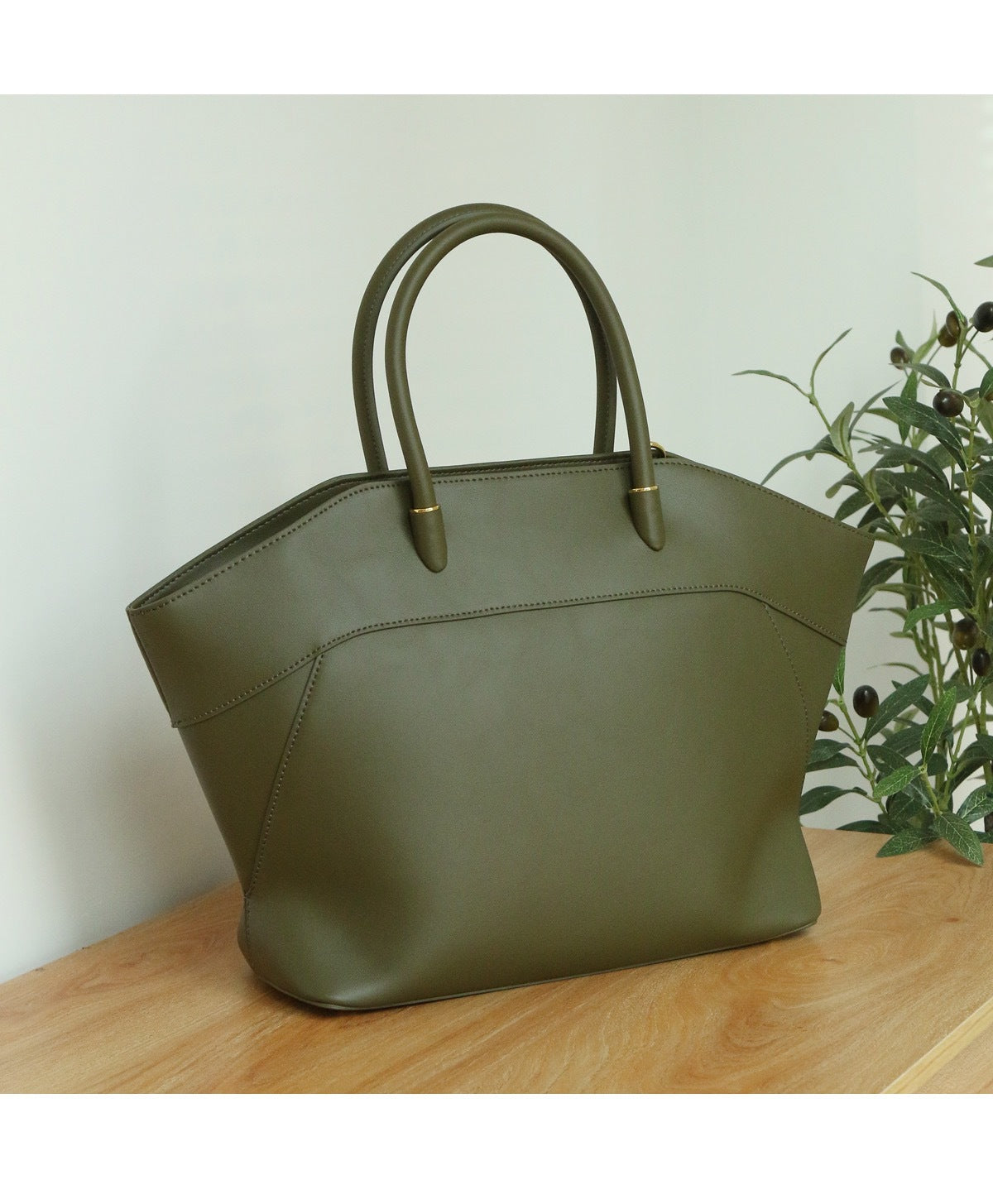 Women's Niche Wings Style Temperament Commute Cowhide Handbags