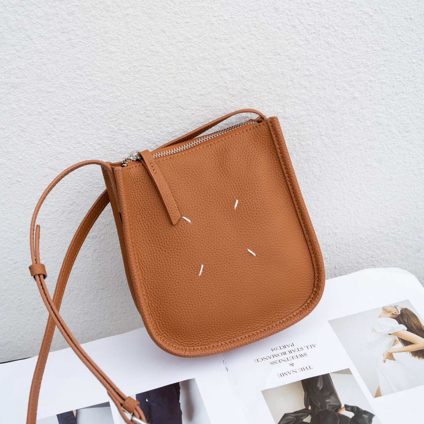 Women's First Layer Leather Simple Genuine Practical Phone Bags