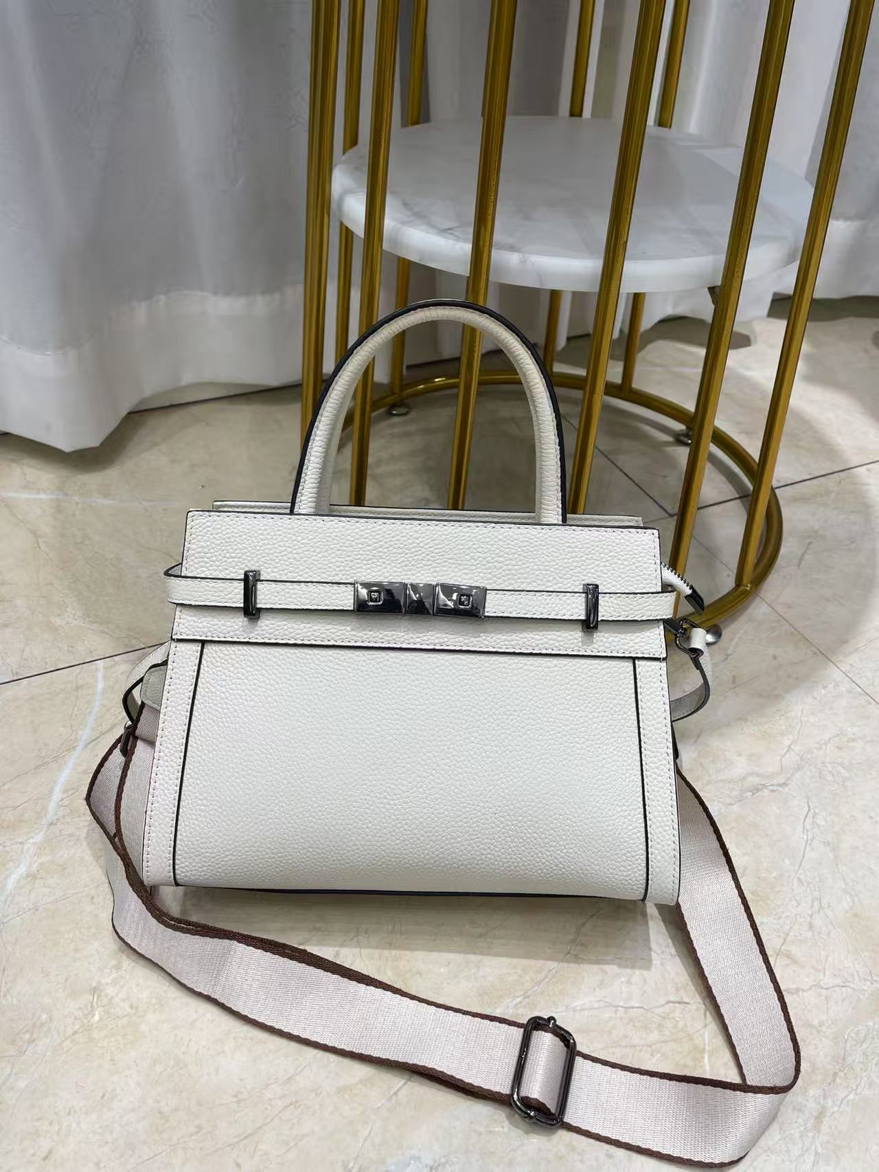Women's Cowhide Lady's Fashion Large Capacity Shell Shoulder Bags
