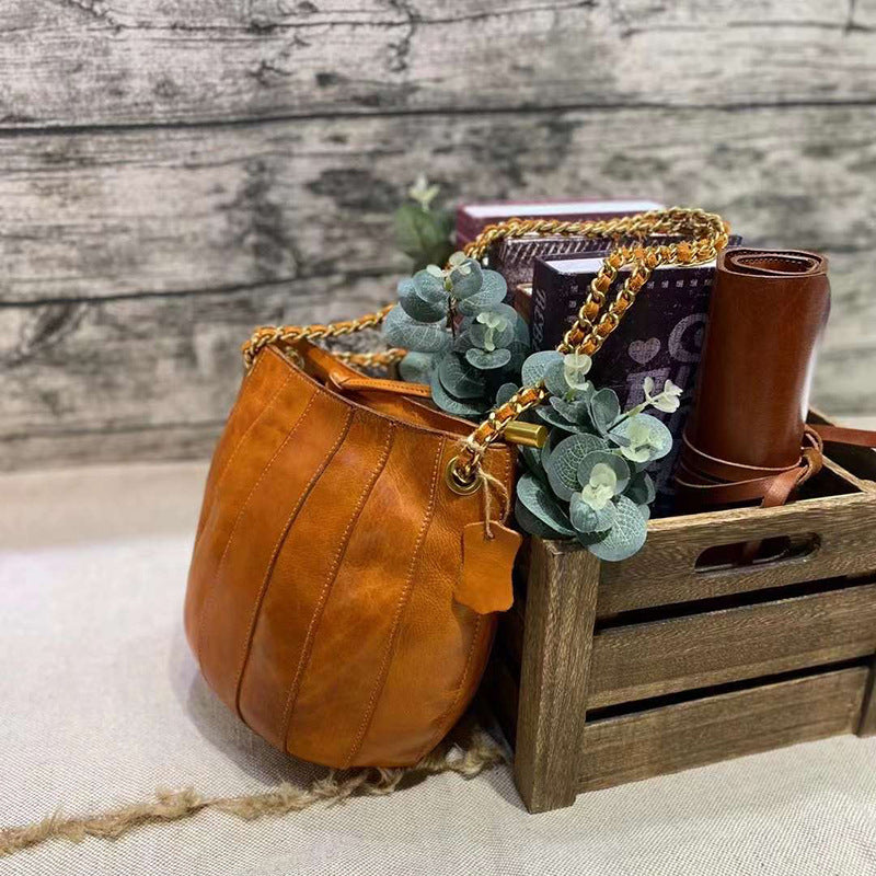 Tanned Handmade First Layer Cowhide Chain Bucket Bags