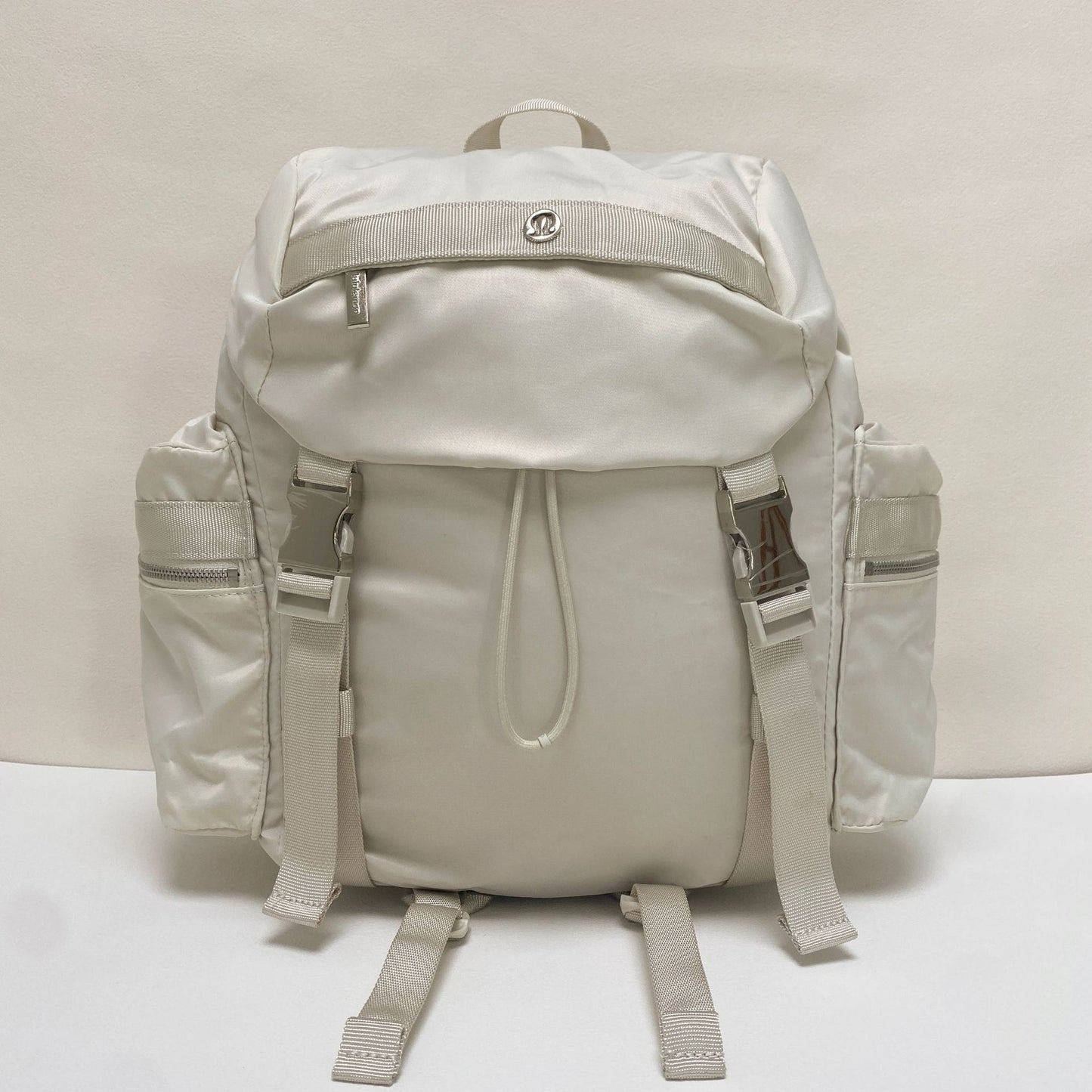 Women's Yoga Simple Fashion High-grade Nylon Material Lightweight Backpacks