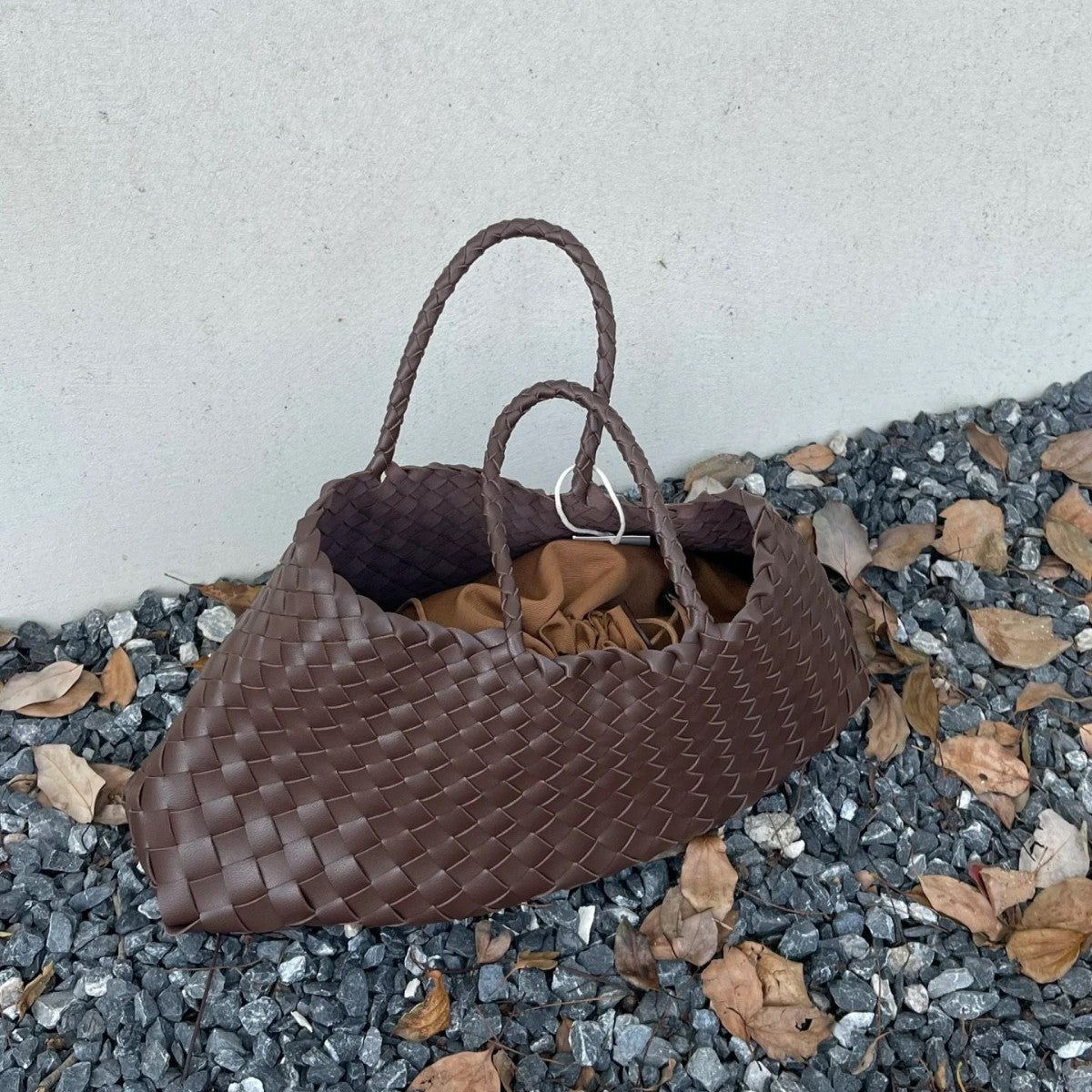 Women's Retro Hand-woven Niche Vegetable Basket Large Handbags