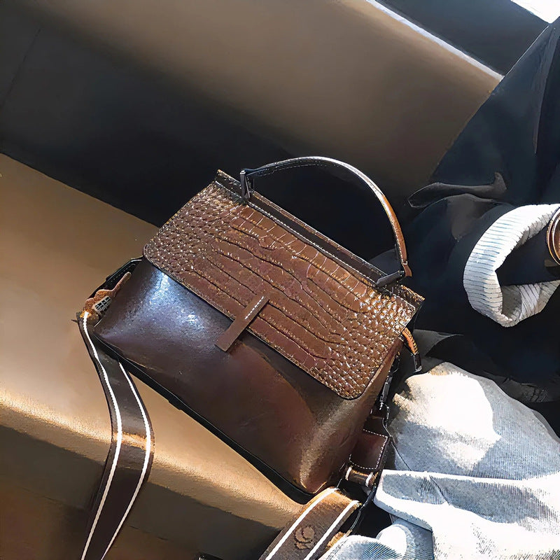 Women's Leather Fashion Crocodile Pattern Shell Versatile Shoulder Bags