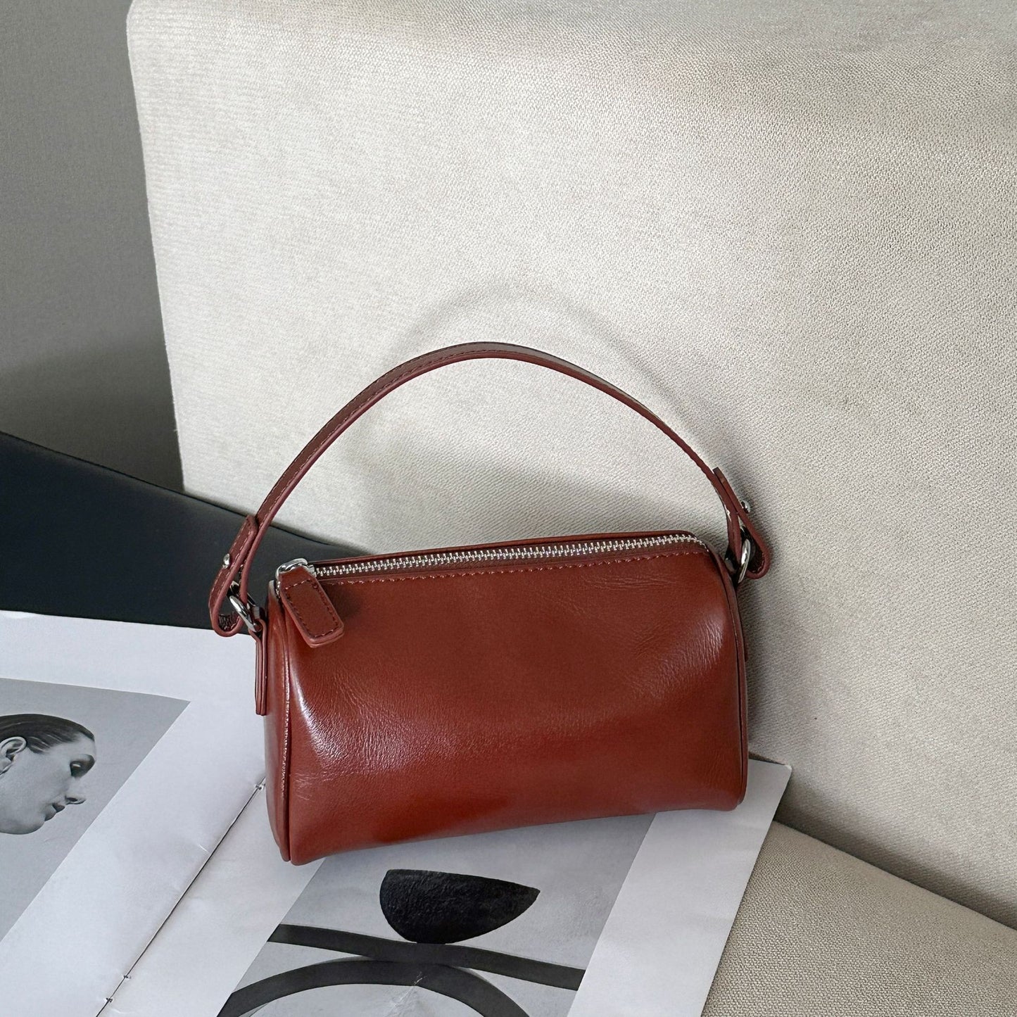 Women's First Layer Leather Fashion Simple Practical Soft Shoulder Bags