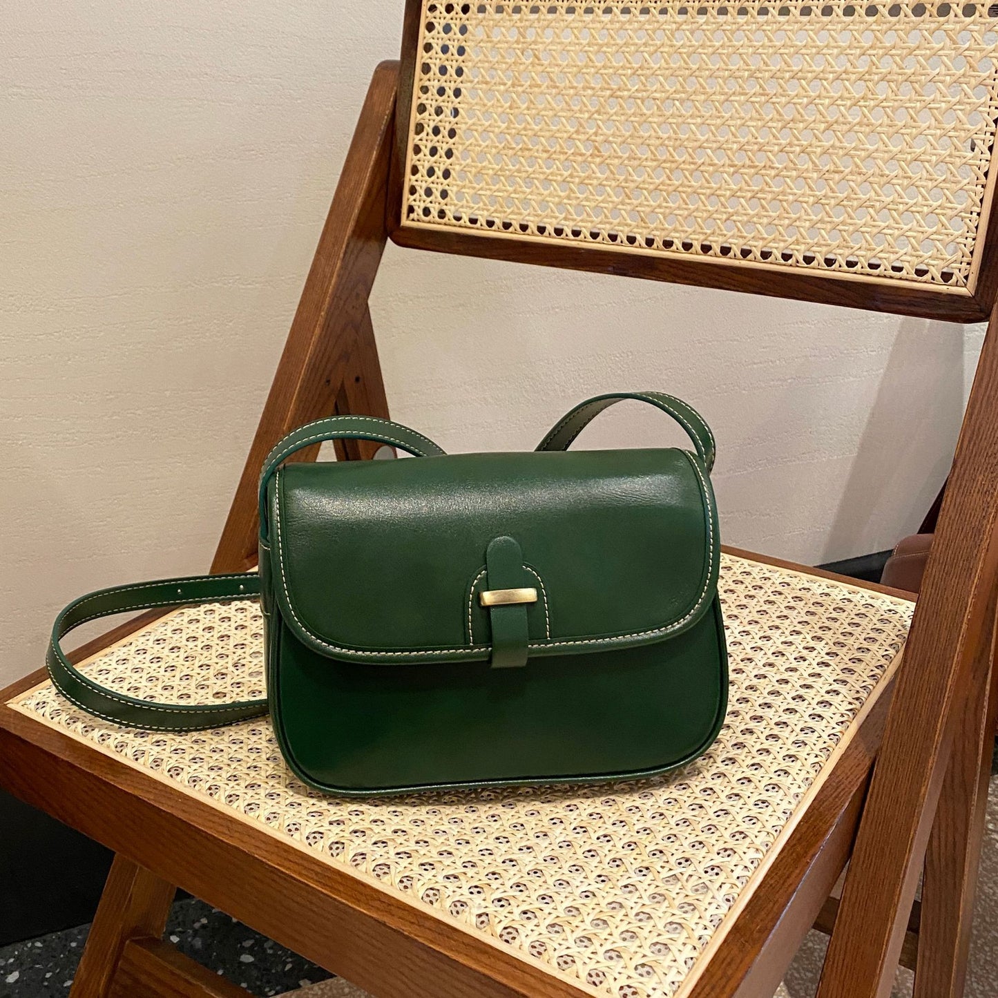 Women's Fashion Genuine Leather High-grade Niche Underarm Arm Bags