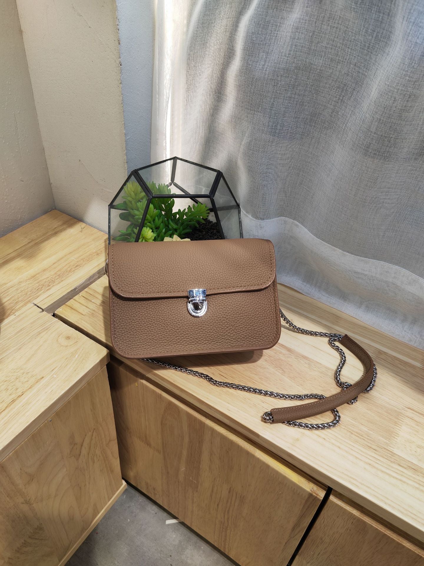 Women's Lychee Pattern Fashion Top Layer Cowhide Shoulder Bags