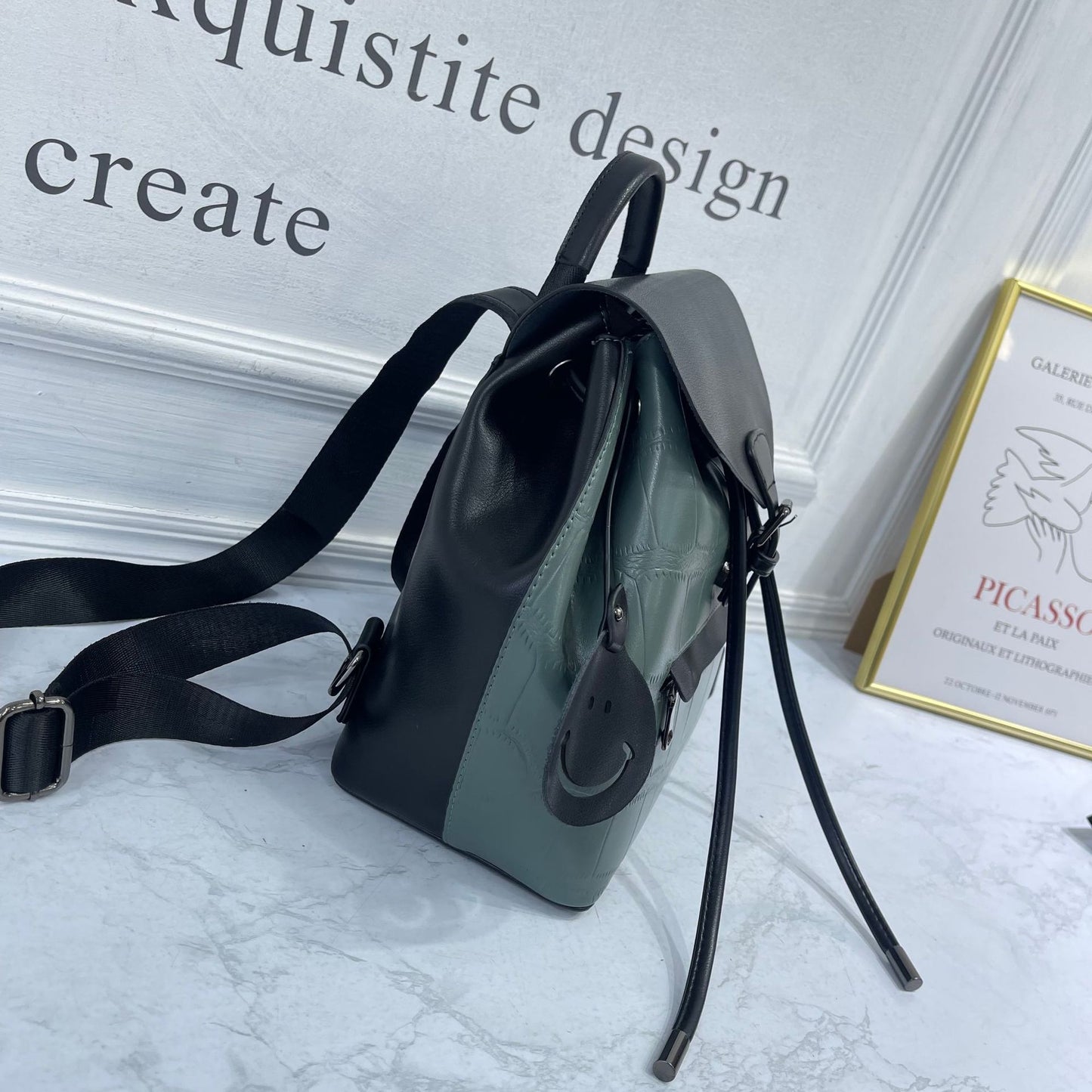 Women's Creative Genuine Leather Fashion Trendy Backpacks