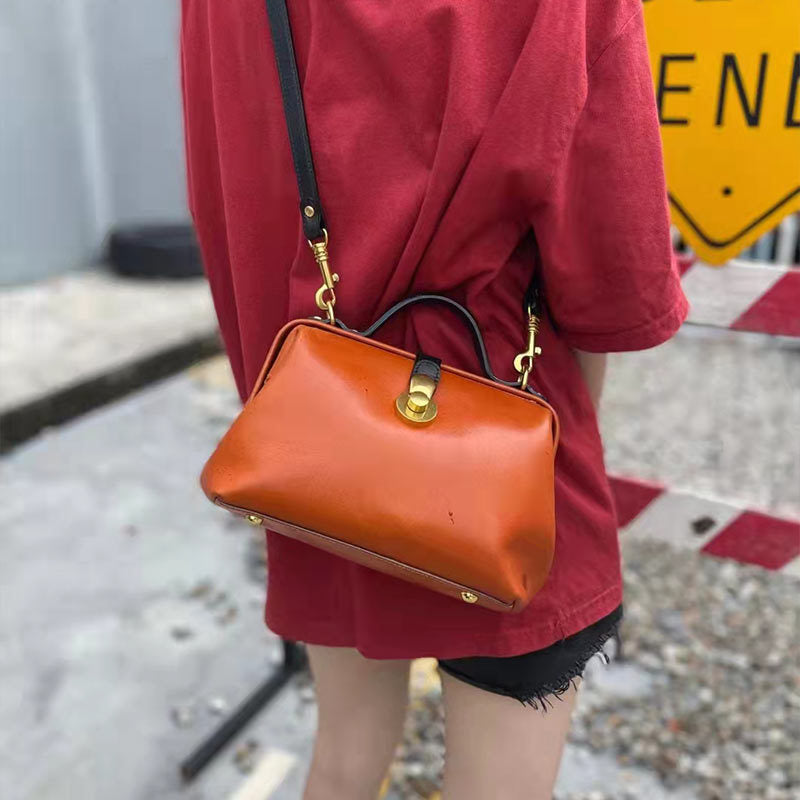 Women's Vintage Leather First Layer Vegetable Tanning Bags