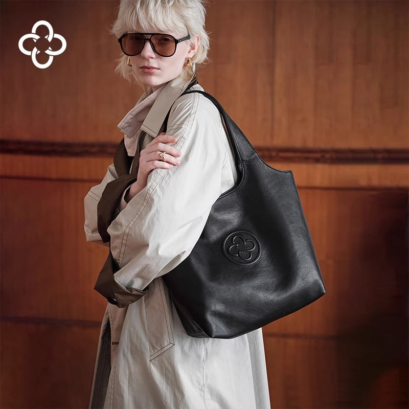 Women's High Quality Underarm Leather Retro Large Tote Bags