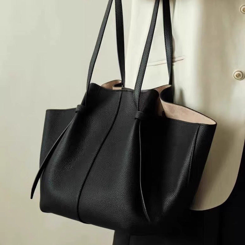 Women's Leather Large Capacity Portable Wings Style Tote Bags