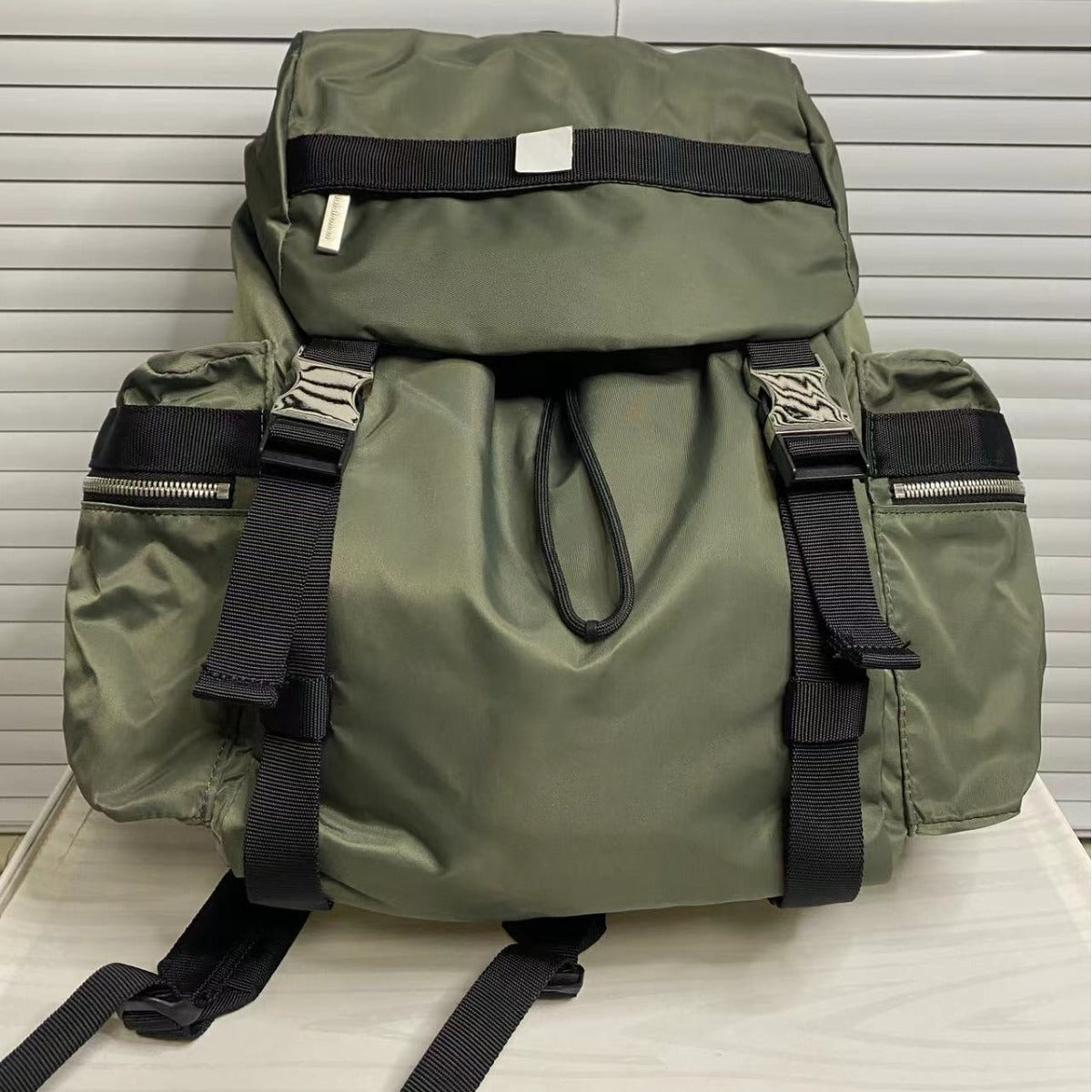 Women's Yoga Simple Fashion High-grade Nylon Material Lightweight Backpacks