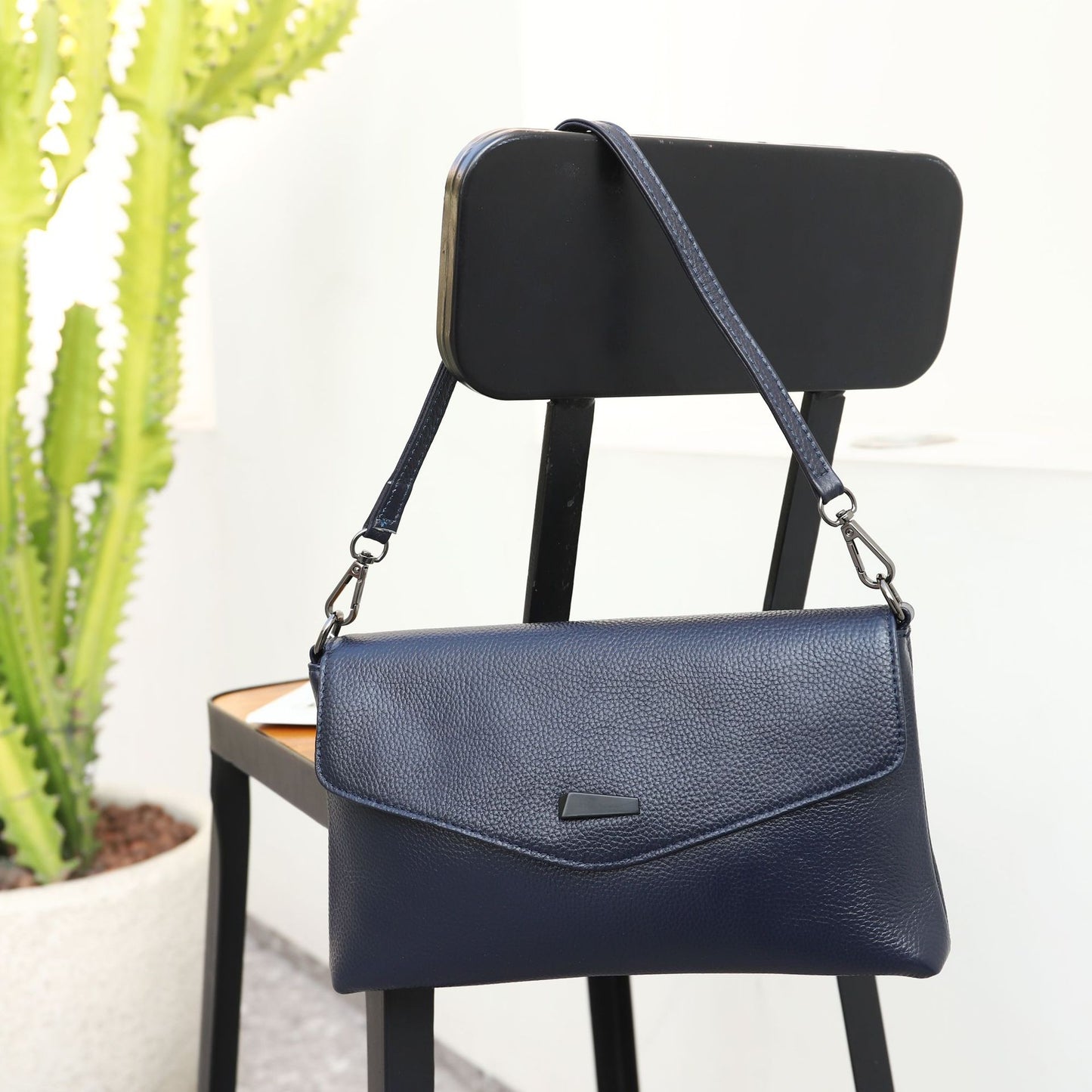 Women's Fashion Envelope Genuine Leather Soft Cowhide Shoulder Bags