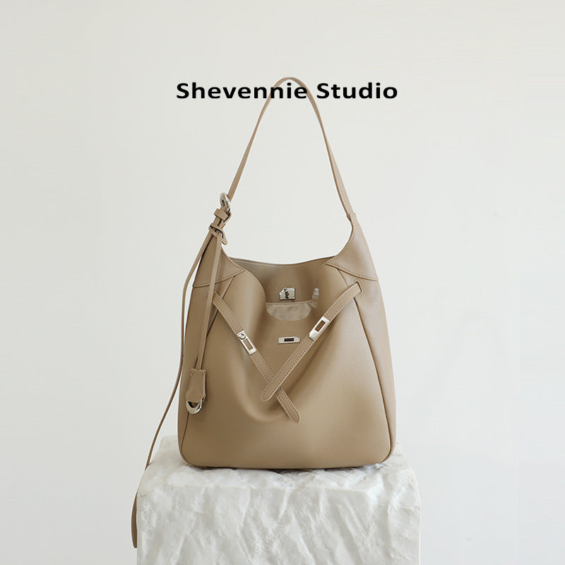 Long-term Practical Cowhide Large Capacity Underarm Bucket Bags