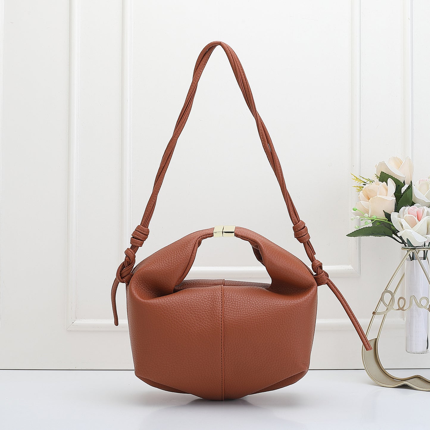Niche High-grade Lychee Pattern Pleated Cloud Soft Leather Crossbody Bags