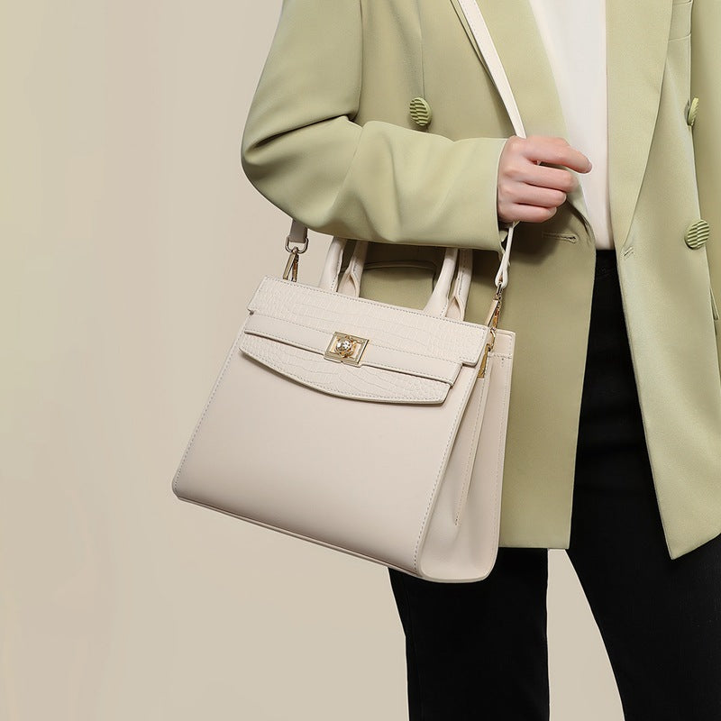 Women's Genuine Leather High-grade Portable Commuter Summer Handbags