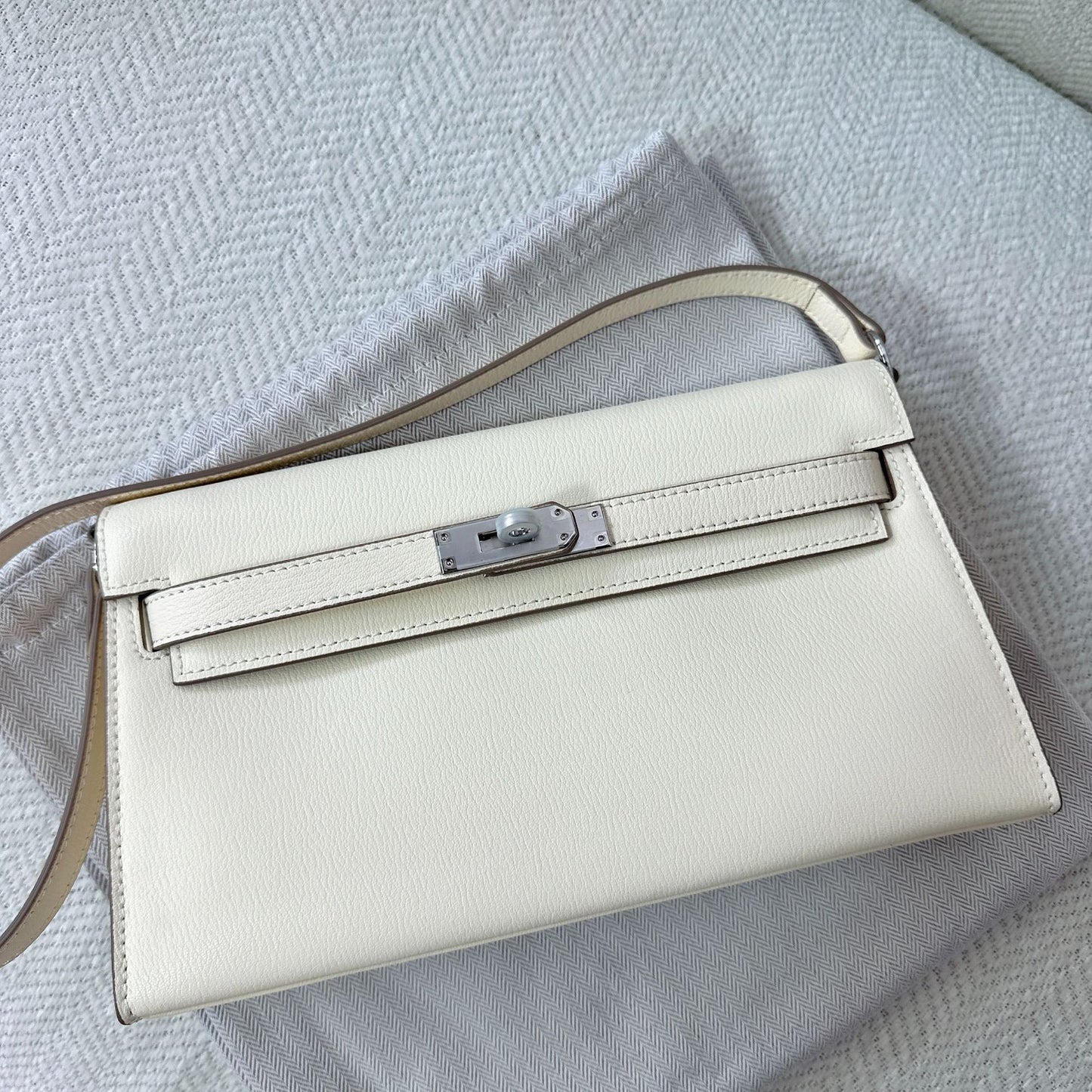High-grade Genuine Leather Goat Pattern Kelly Armpit Bags