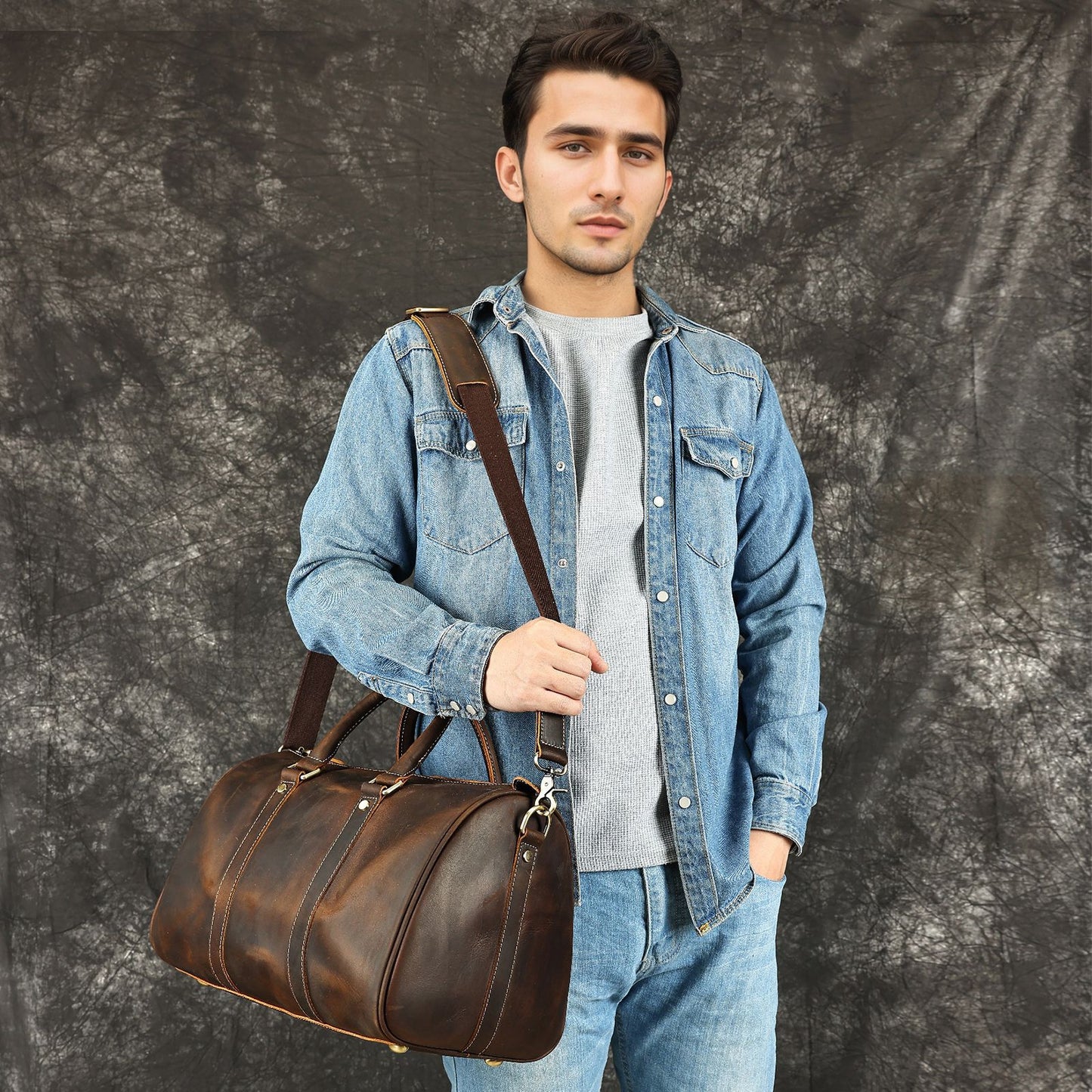 Men's Crazy Horse Leather Large Capacity Independent Shoe Warehouse Travel Bags