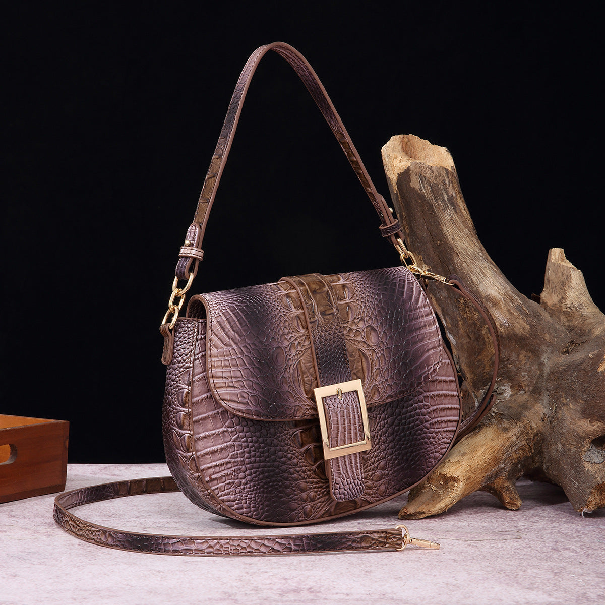 Women's Retro Hand-held Underarm Baguette Crocodile Pattern Crossbody Bags