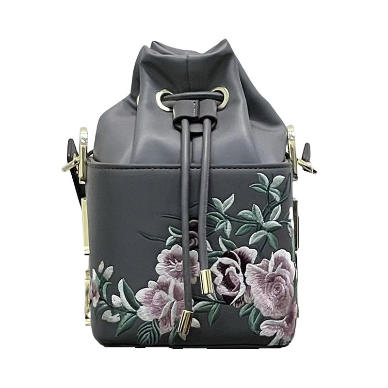 Women's Chinese Aesthetic Retro Style Embroidery With Handbags
