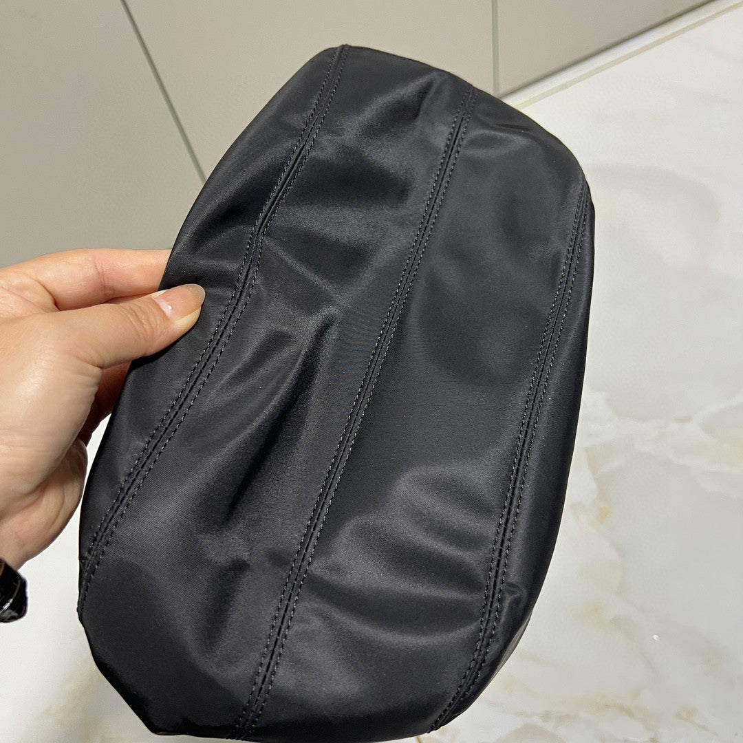 Women's Simple Style Minority Fashion Large Capacity Bags
