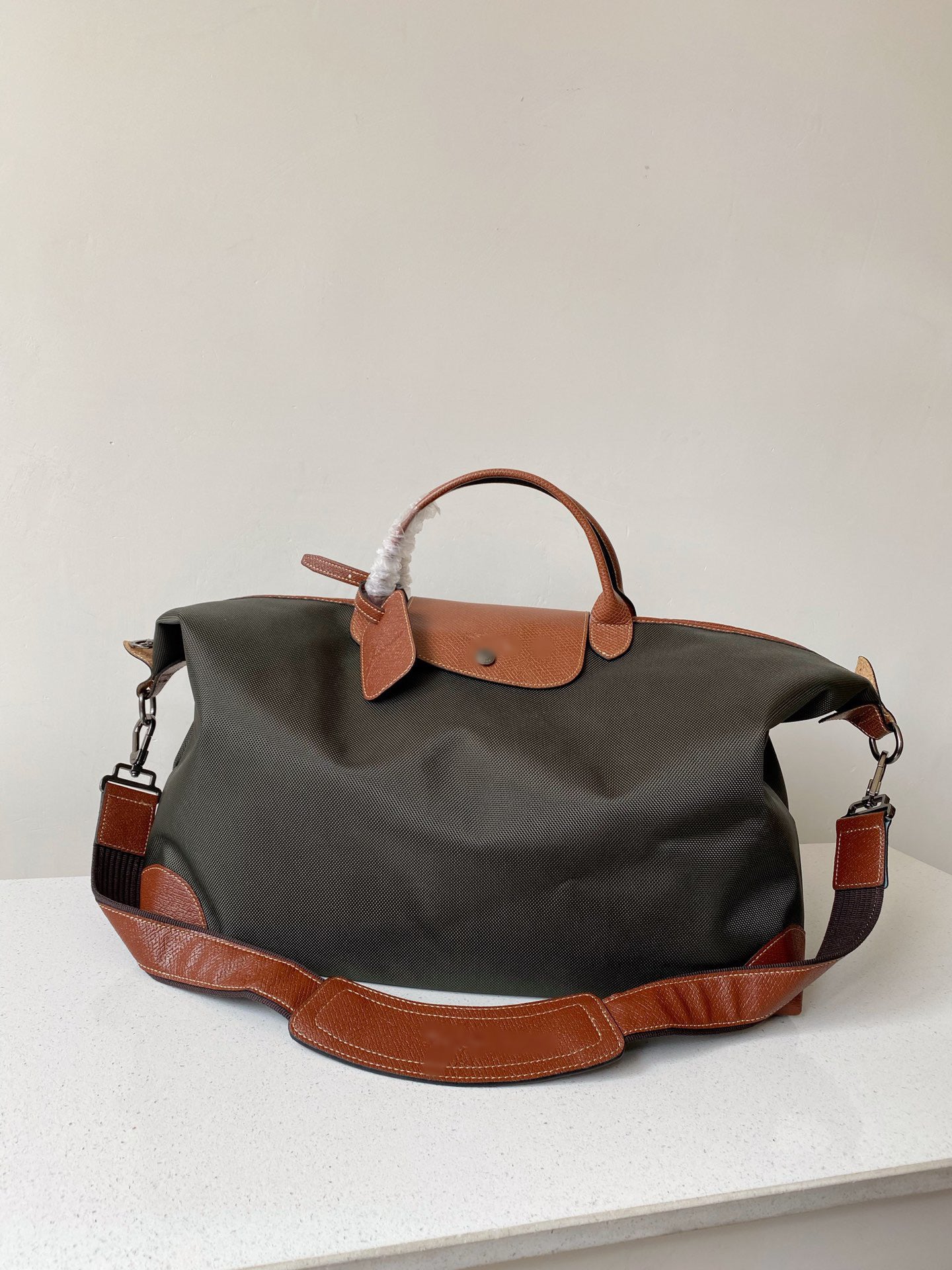 Women's French High Quality Underarm Nylon Large Handbags