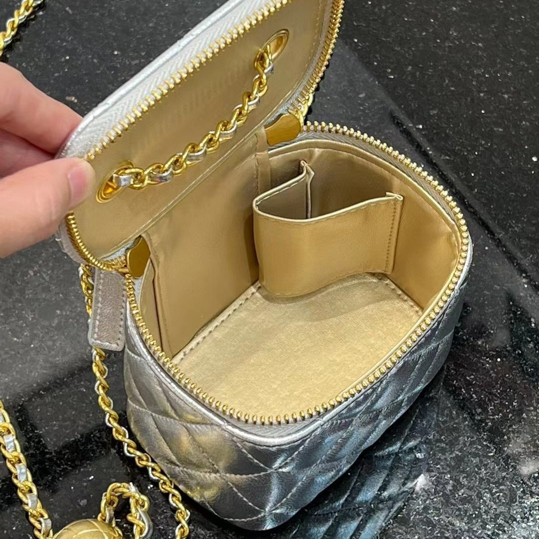 Women's High-grade Sachet Rhombus Design Chain Box Shoulder Bags
