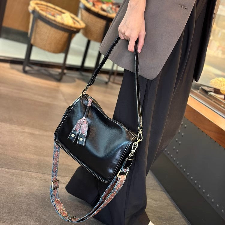 Women's High-grade French Stick Underarm Large Capacity Small Square Bags