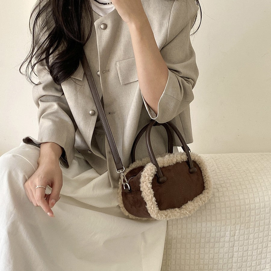 Fashion Female Niche Stitching Portable Plush Crossbody Bags