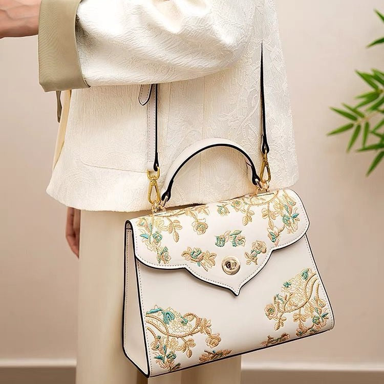 Women's Embroidery National Style Fashion Elegant Light Luxury Mother's Handbags