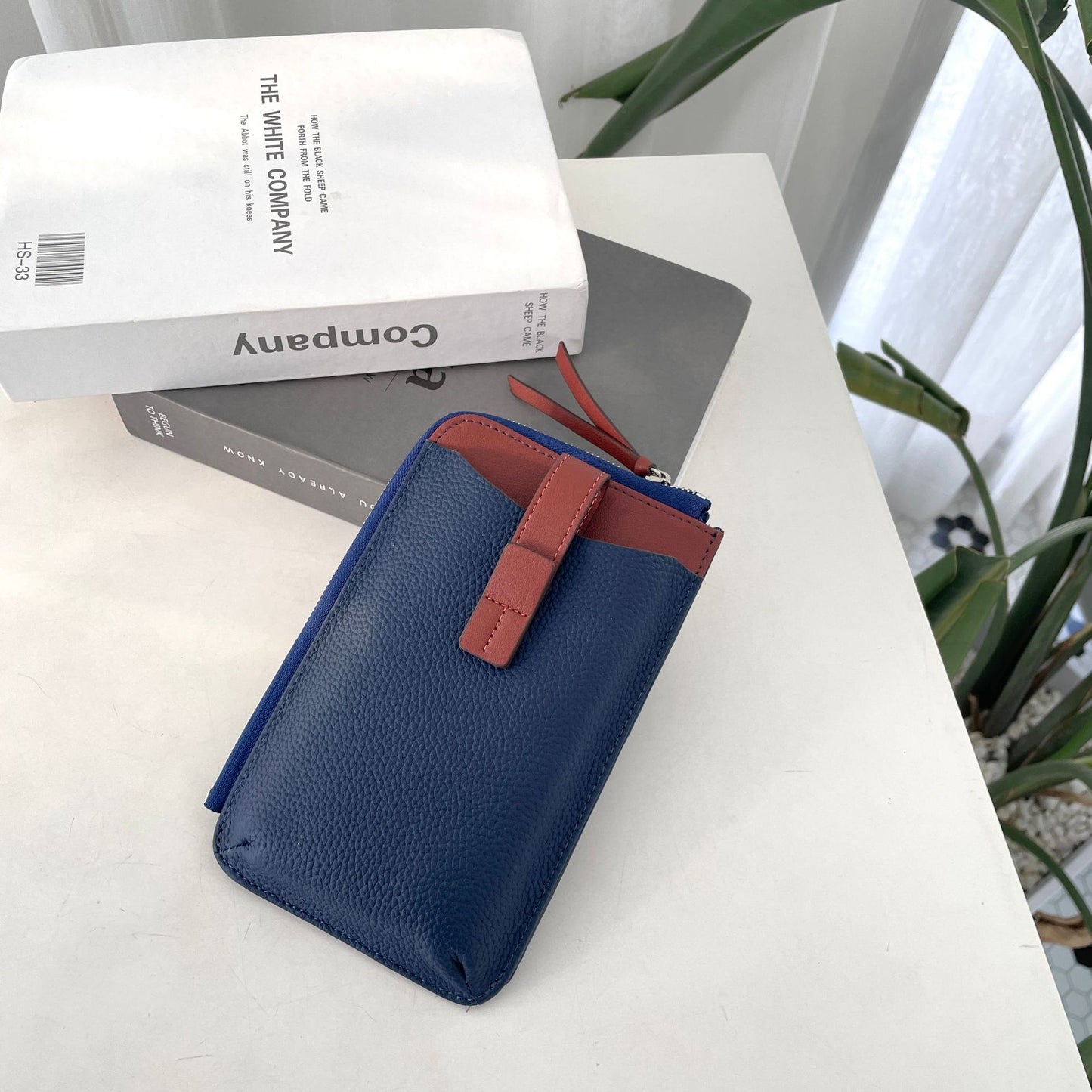 Women's Contrast Color Top Layer Leather Mini Lychee Pattern Phone Bags