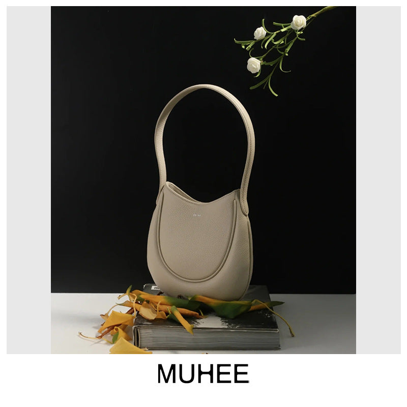 Women's Design Petal Simple Fashion High Sense Retro Shoulder Bags