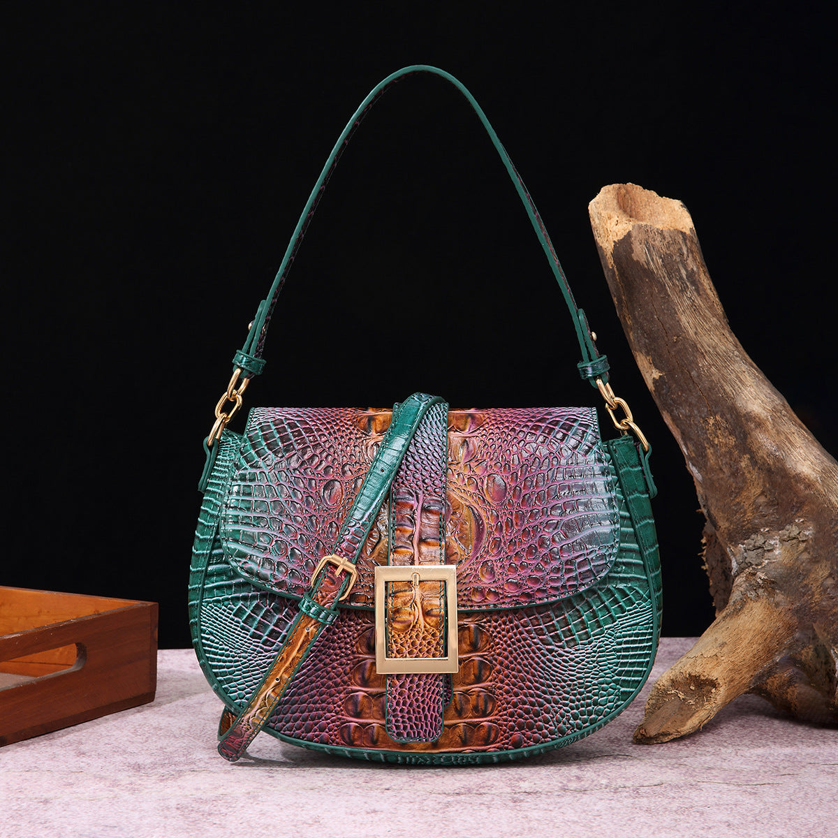 Women's Retro Hand-held Underarm Baguette Crocodile Pattern Crossbody Bags