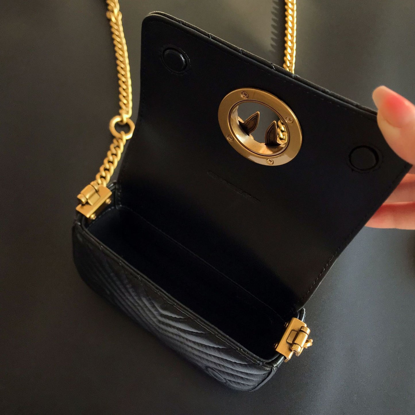Women's Mini Swallow Sheepskin Chain Wine God Shoulder Bags