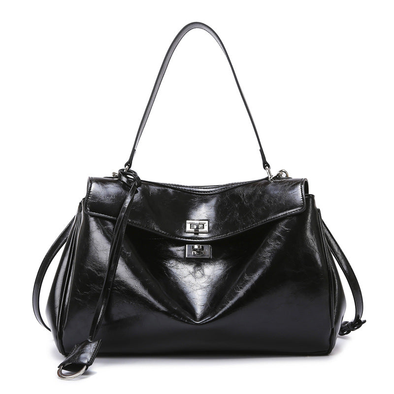 Women's Large Capacity Commuter Vintage Oil Leather Tote Bags