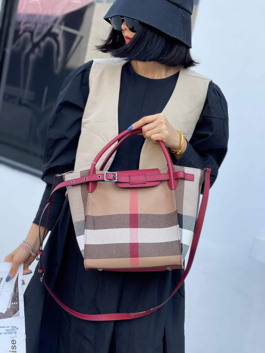 Women's Cowhide Big Fashion Elegant Retro Easy Handbags