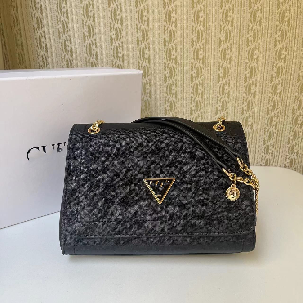 Women's Printed Inverted Triangle Veil Chain Large Shoulder Bags