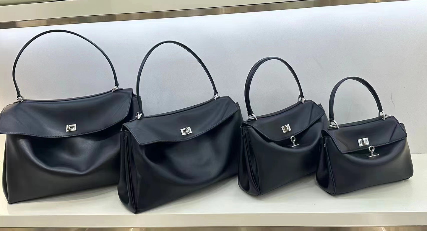 Kelly Large Capacity Smooth Leather Portable Tote Bags