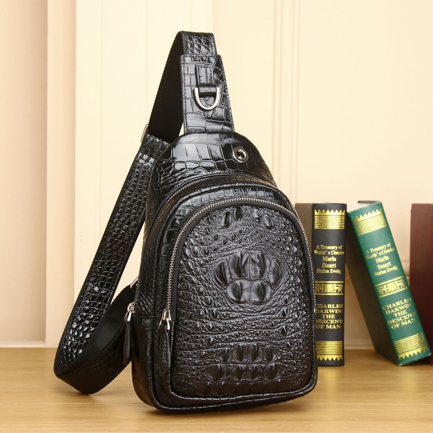 Men's Attractive Crocodile Pattern Large Capacity Men's Chest Bags