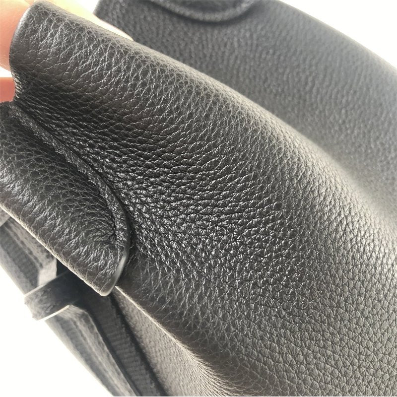 Women's Loro Lychee Pattern Cowhide Minimalist Vegetable Handbags