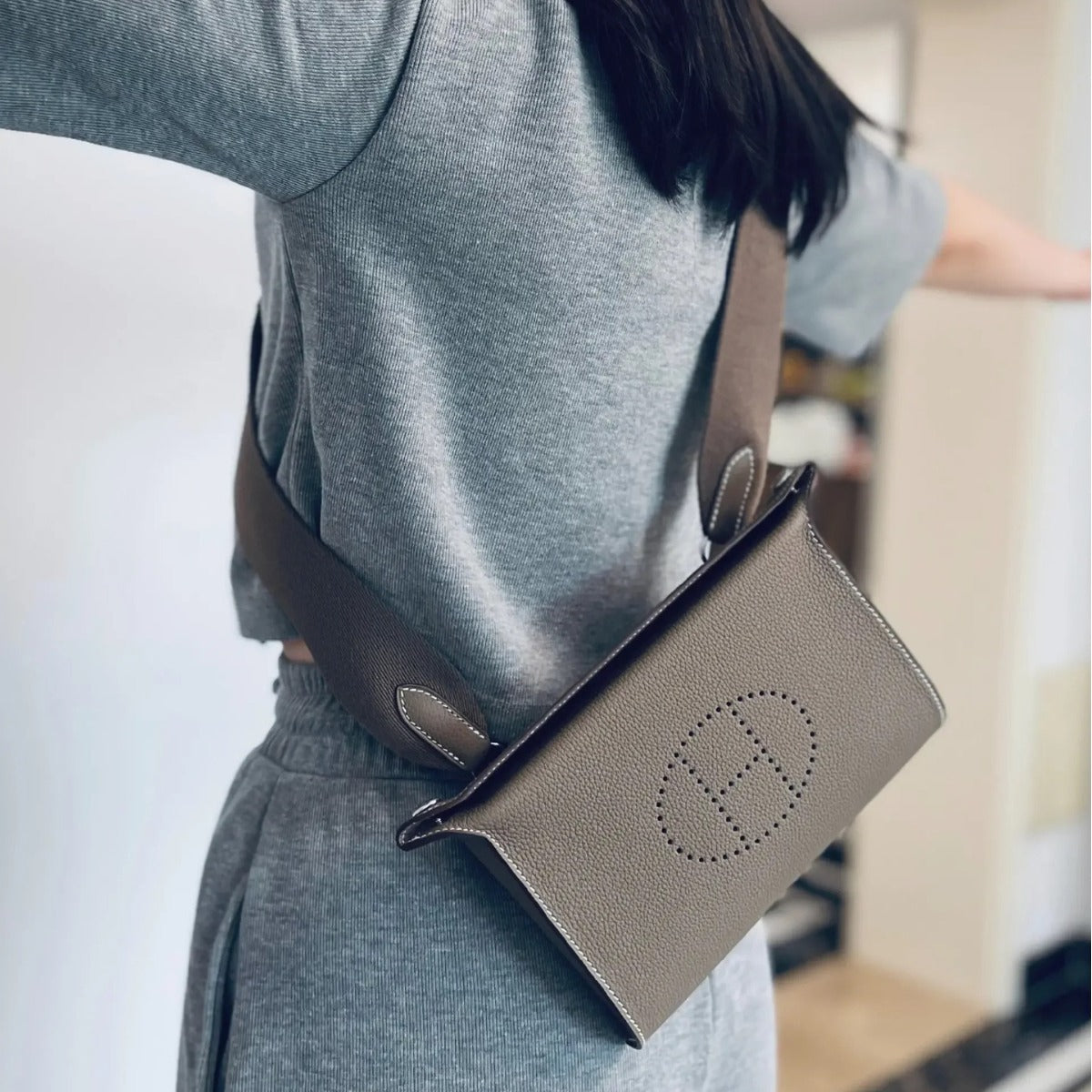 Women's & Men's & First Layer Cowhide Dinner Plate Bags