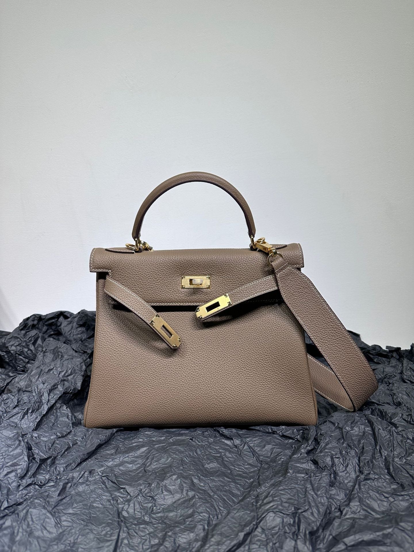 Women's High Quality Wide Strap Kelly Cowhide Crossbody Bags