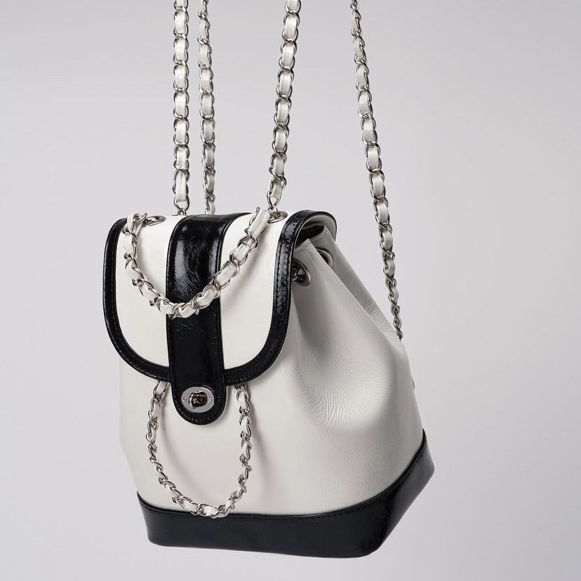 Niche Cowhide Chain Christmas Red Classic Backpacks