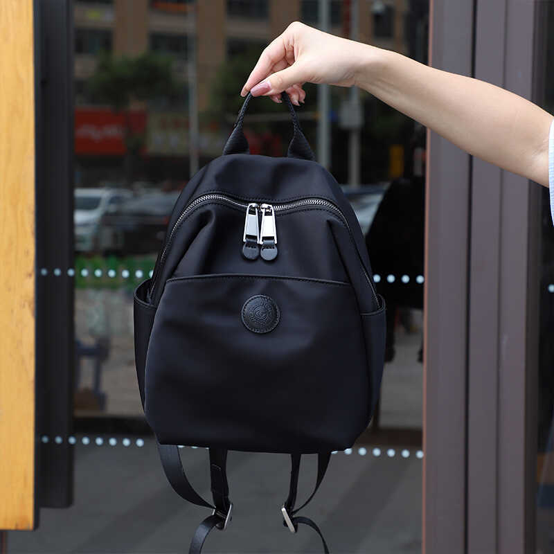 Women's Fashionable Oxford Cloth Lightweight Size Backpacks