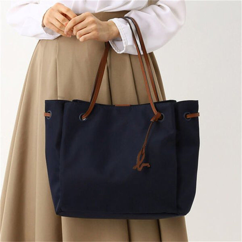 Women's Elegant Durable Large Capacity Simple Shoulder Bags
