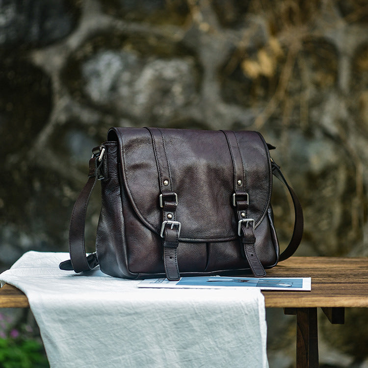 Men's Handmade Vegetable Tanned Leather Retro One Men's Messenger Bags