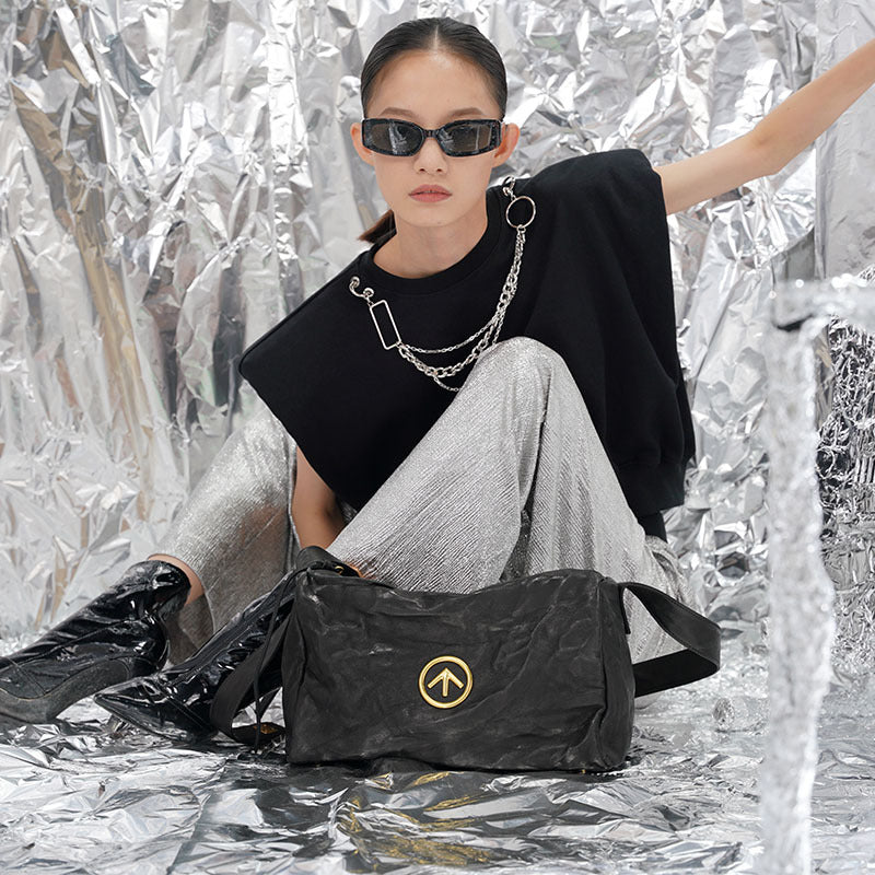 Black Stone Medium-sized Leather Large Capacity Crossbody Bags