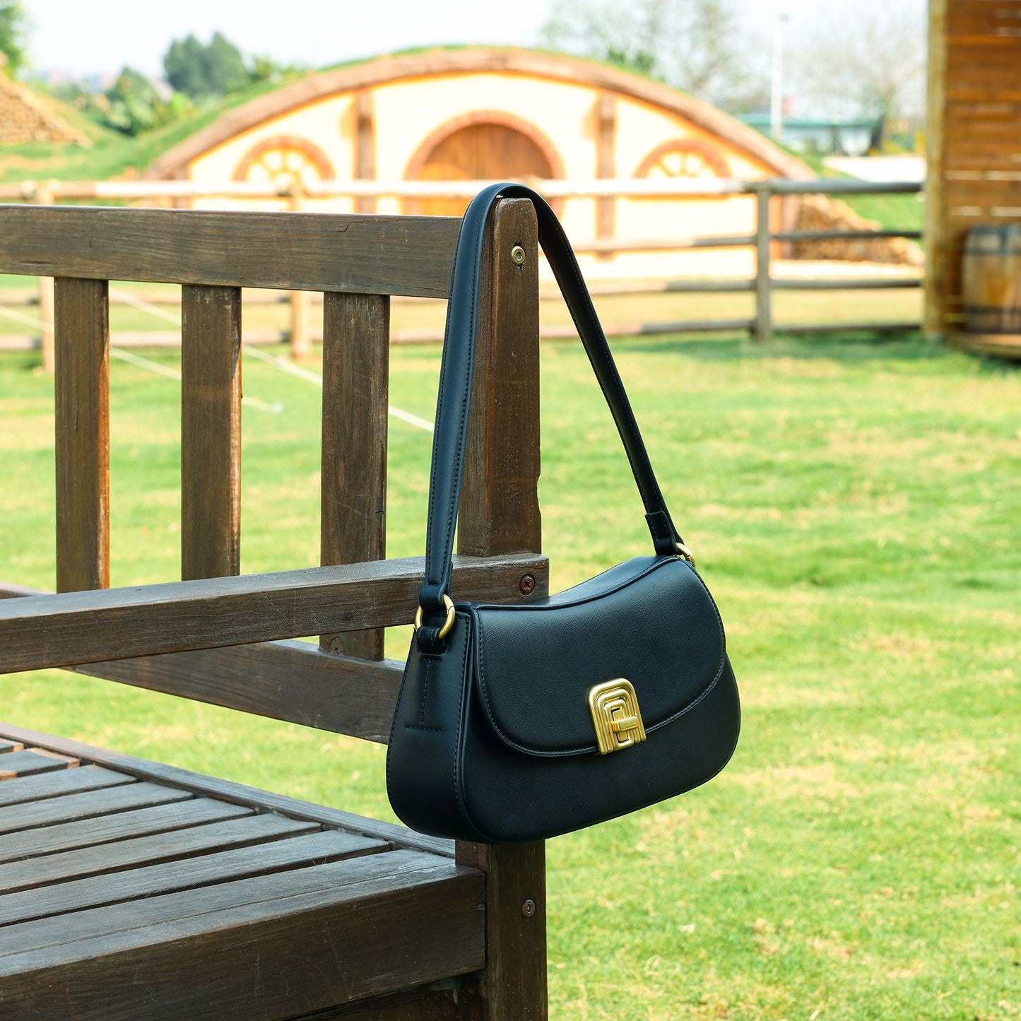 Women's Underarm Korean Temperament Wild Niche Western Shoulder Bags