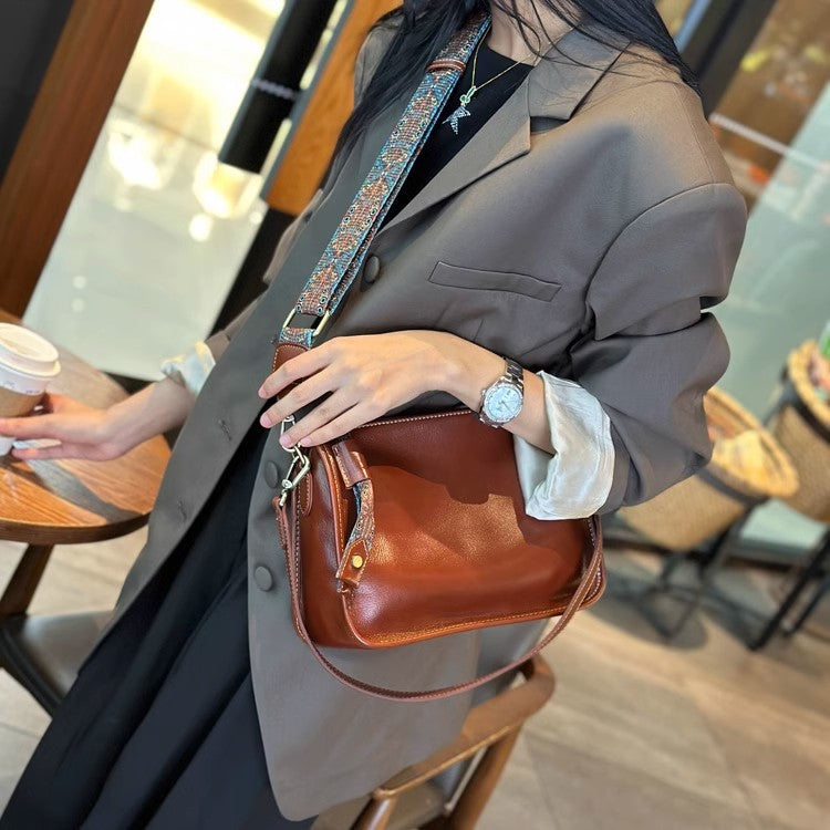 Women's High-grade French Stick Underarm Large Capacity Small Square Bags